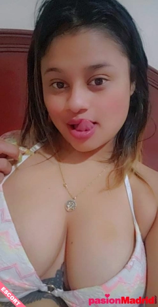 Alejandra velasquez hondureña sexoservidora oral al natural - 2