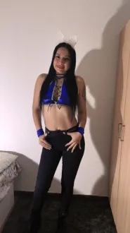 Xxx LINDA Y SIMPATICA CHICA LATINA QUIERE AMIGOS 