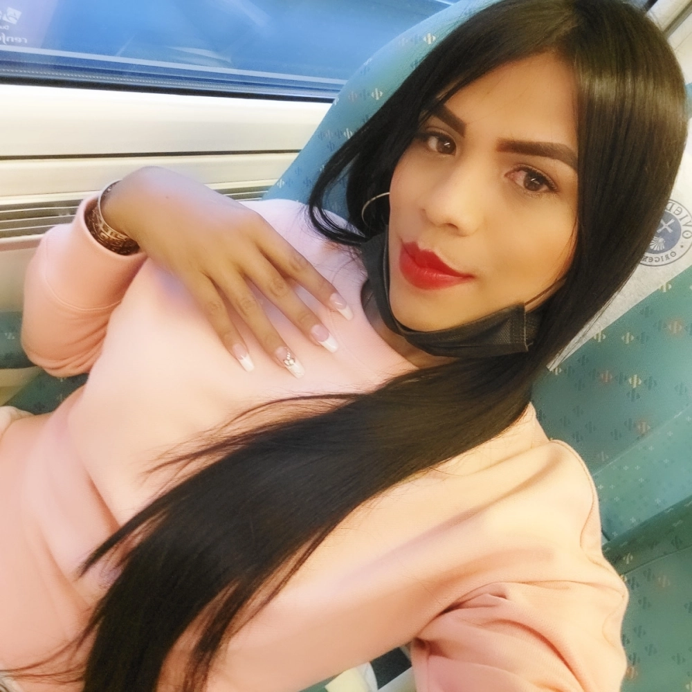 Bomba sexy Valentina trans exótica colombiana real - 5