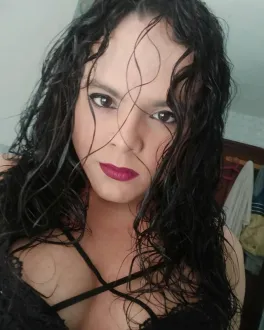 La casita  CHICA TRANS HORMONADA, MUY GUARRILLA Y CALIENTE