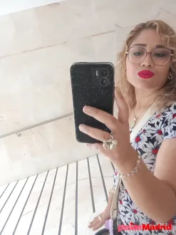 Elena  Mexicana solo videollamadas leer bien 