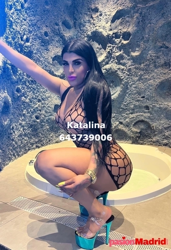 Katalina Colombiana universitaria elegante  - 3
