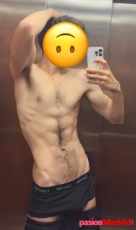 vendo videos  chico joven, español y guapo 