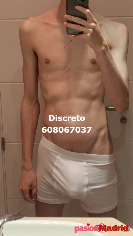 Discreto, Masculino y Activo con 18cm por dinero - 1