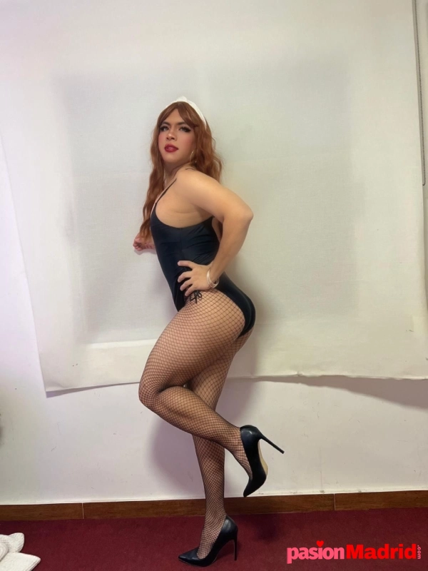 Colombiana guarra activa cachonda y fiestera