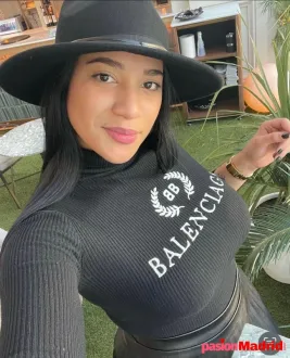 ISABELLA EXOCTICA ,MUÑECA MORENAZA DISPONIBLE 