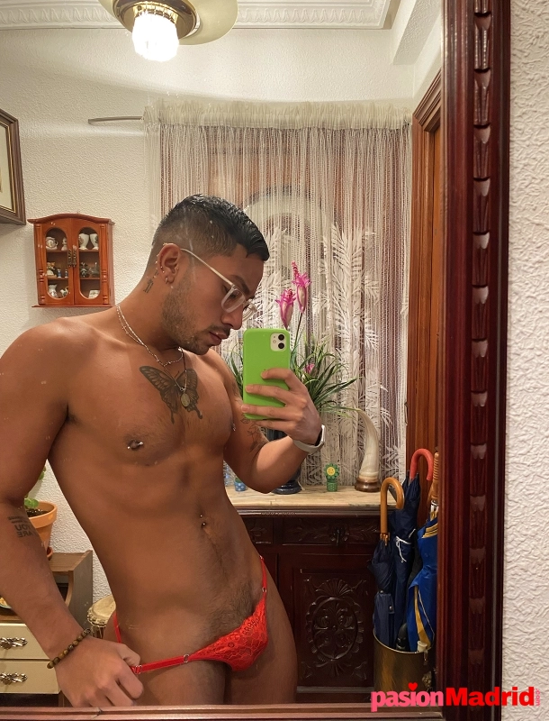 BRAYAN PASIVO LATINO DISPONIBLE MADRID.  - 4